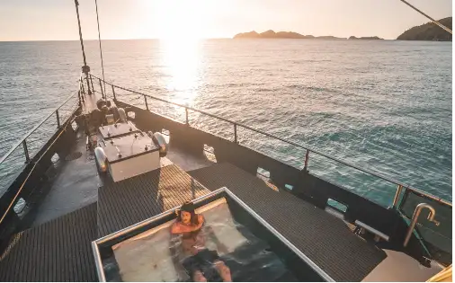 Atlantic Clipper' 2 Night Whitsundays Sailing Tour
