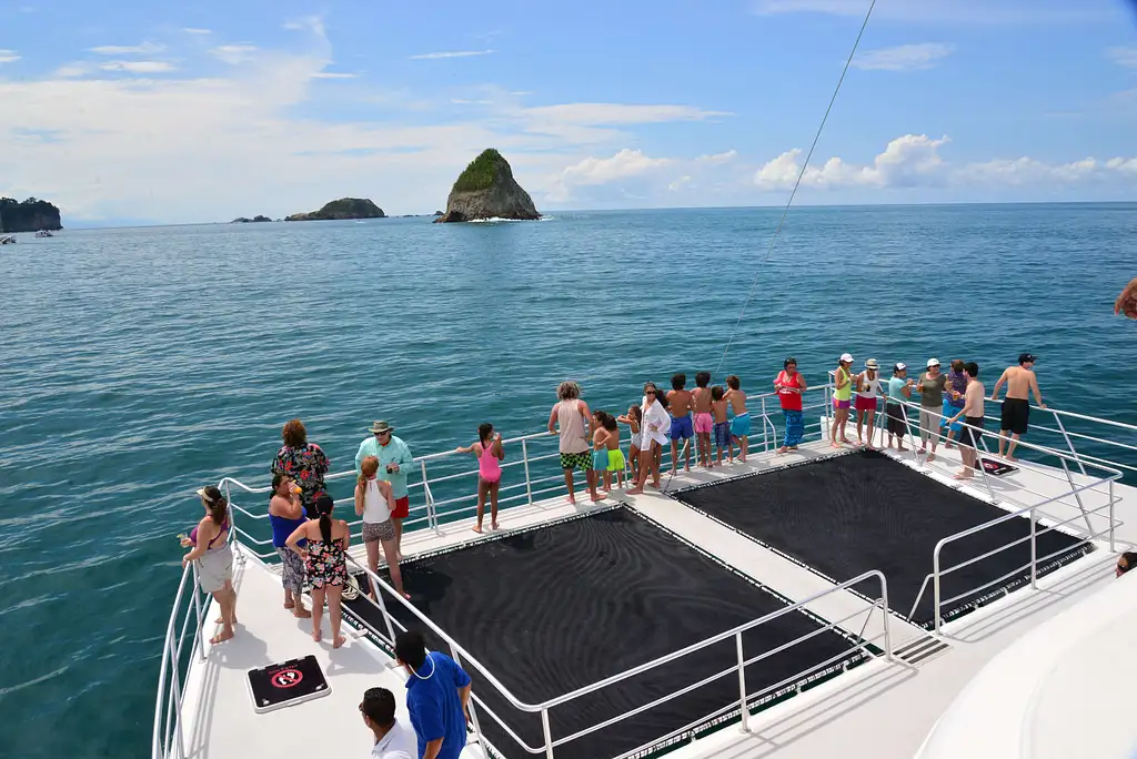 One Day Catamaran Tour in Manuel Antonio