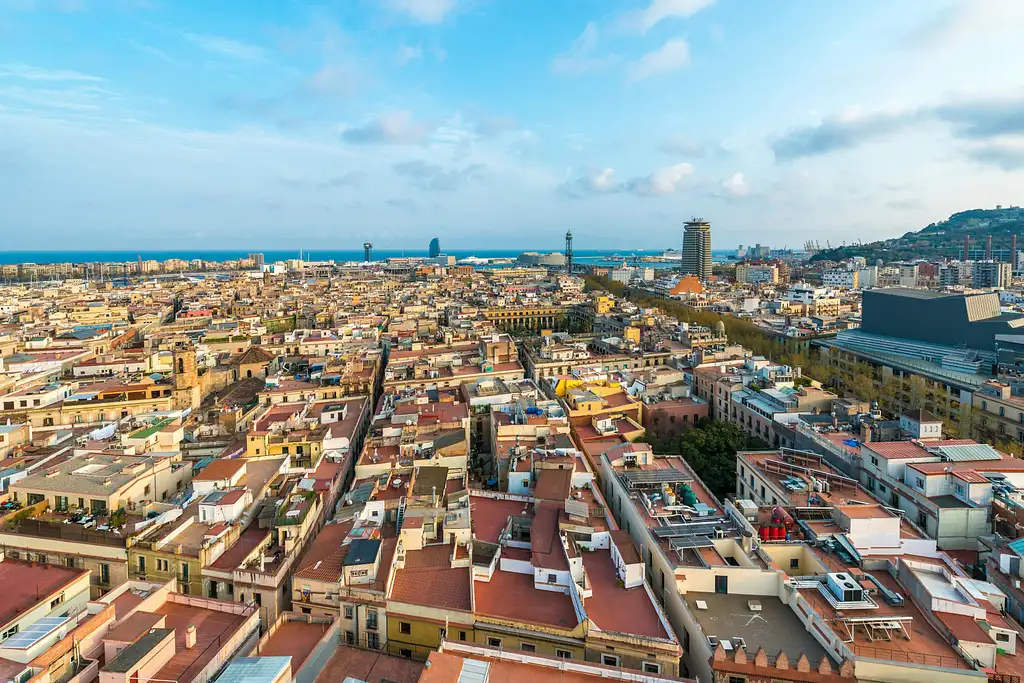 Best Of Barcelona Half-Day Tour With Skip-The-Line At La Sagrada Familia