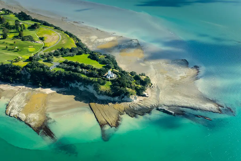 Auckland City & Rangitoto Scenic Flight