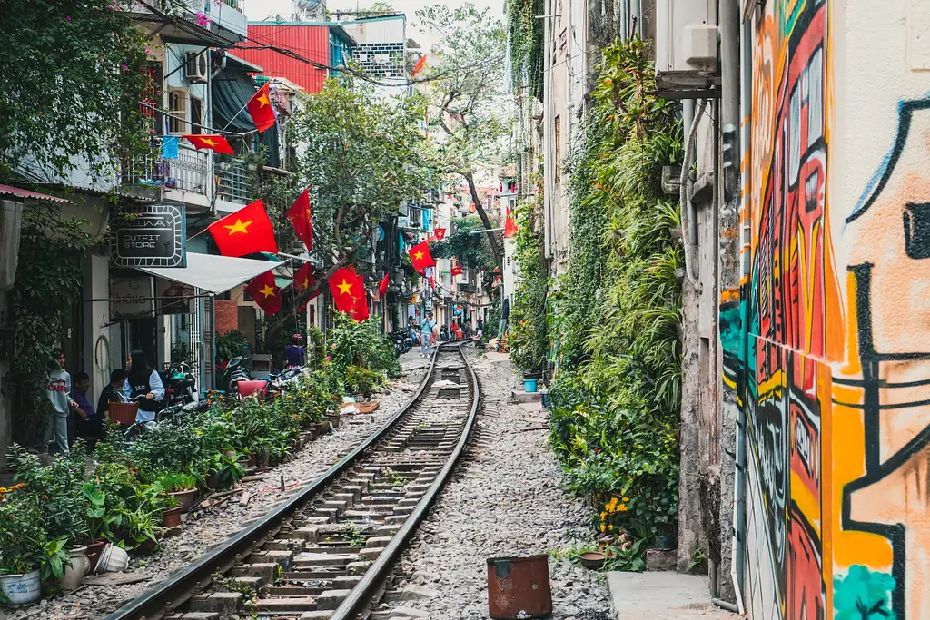 8 Day North & Central Vietnam - Hanoi to Hoi An | G Adventures 18 to 35's