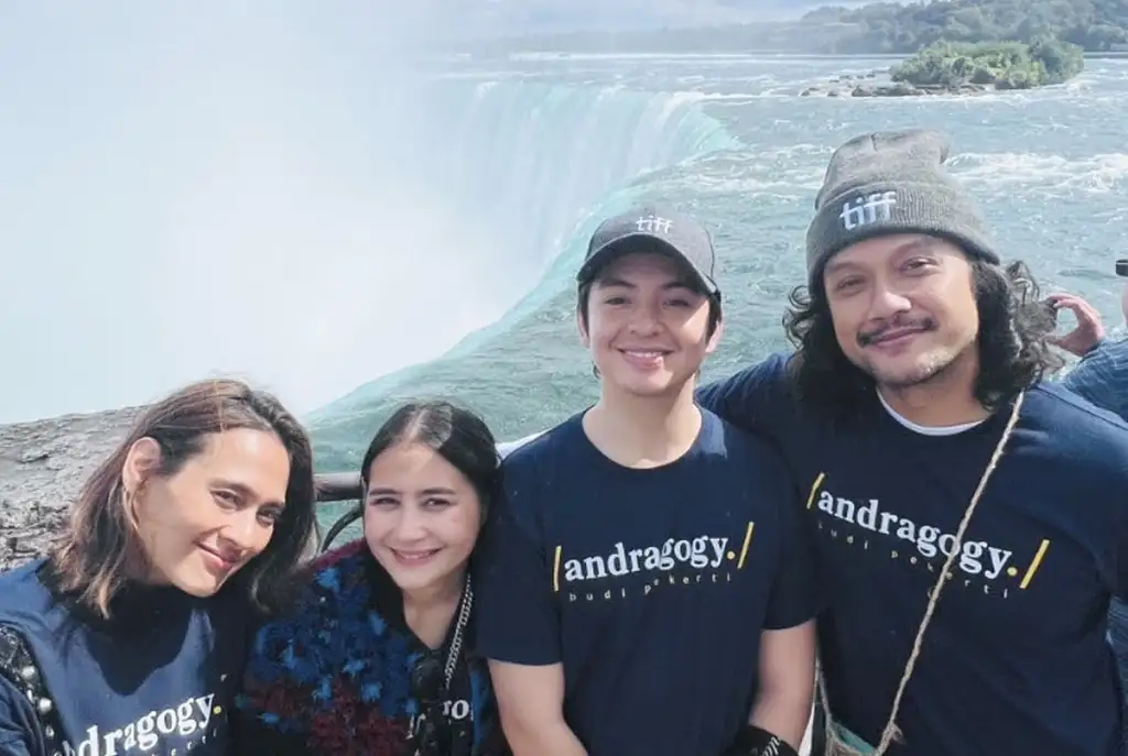 Niagara Falls Small-Group Tour From Toronto