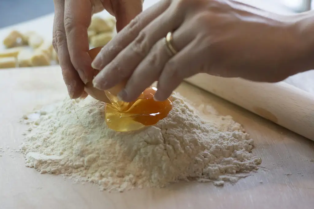 1-hour Pasta-making Class In Rome