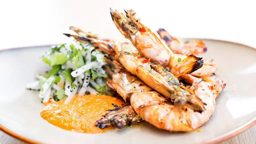 3.5 Hour Weekday or Saturday Gourmet Lunch Tour