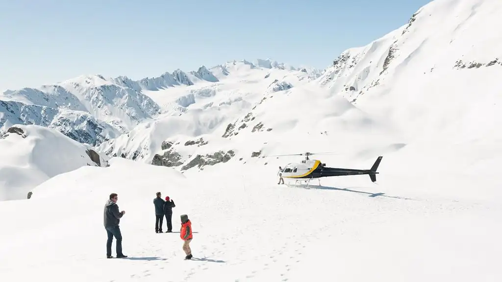The Grand Tour - 40 Minute Scenic Flight Departing Franz Josef