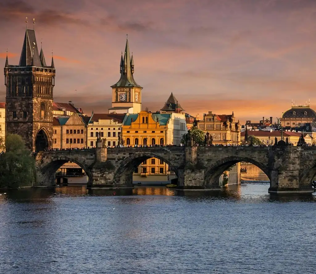 Prague Dinner Cruise Ticket