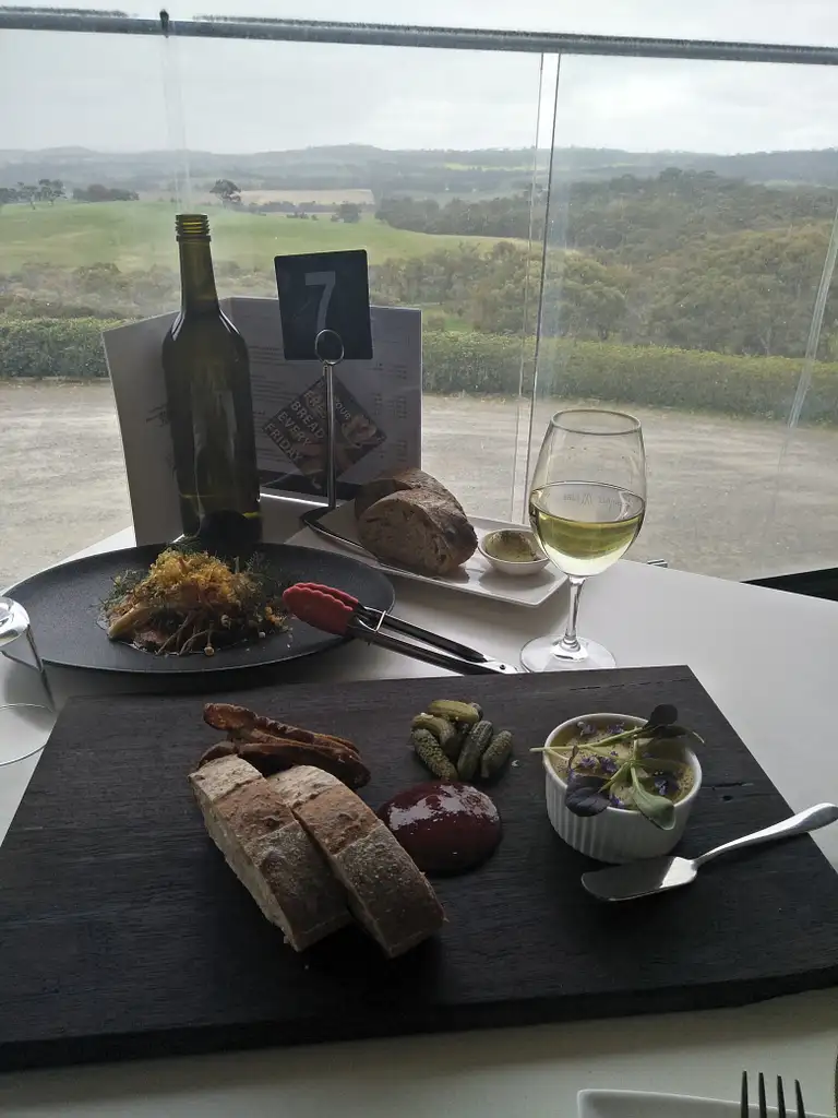 Bottled History Tour Clare Valley