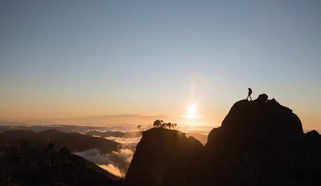 4 Day Snowy Mountains Hiking Tour