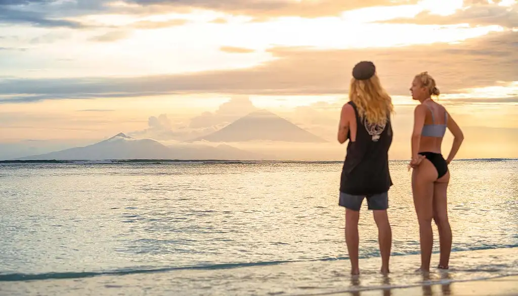 9 Day Bali Intro Tour Canggu to Gili T | Intro Travel