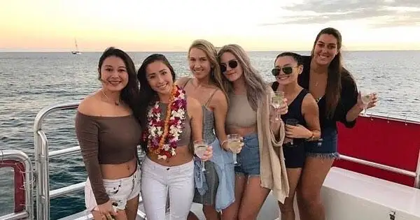 Oahu : Glass Bottom Boat Tour in Waikiki