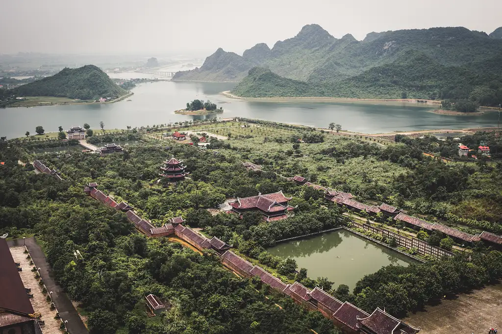 8 Day North & Central Vietnam - Hanoi to Hoi An | G Adventures 18 to 35's
